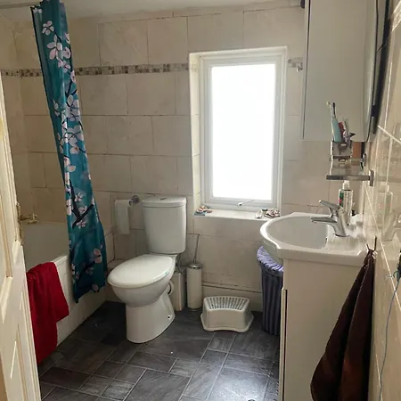 Cosy Comfy * Bristol